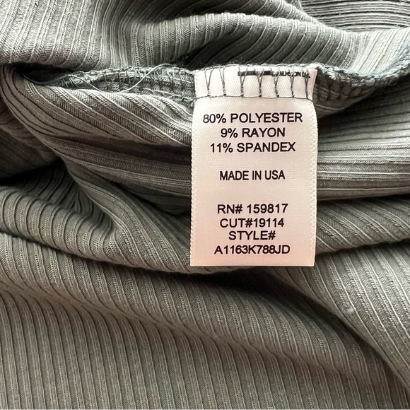 Altar’d State | Mock Neck Bodysuit | L - Picture 10 of 11